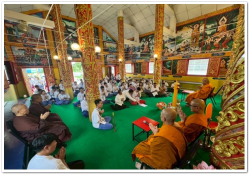 สว.พย จัดกิจกรรมถวายเทียนจำนำพรรษาและผ้าอาบน้ำฝน ณ วัดจำปาราม